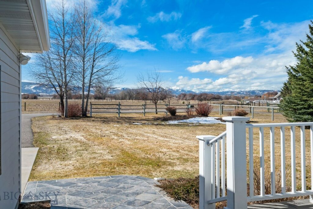 93 Rusty Duck Lane, Bozeman MT 59718