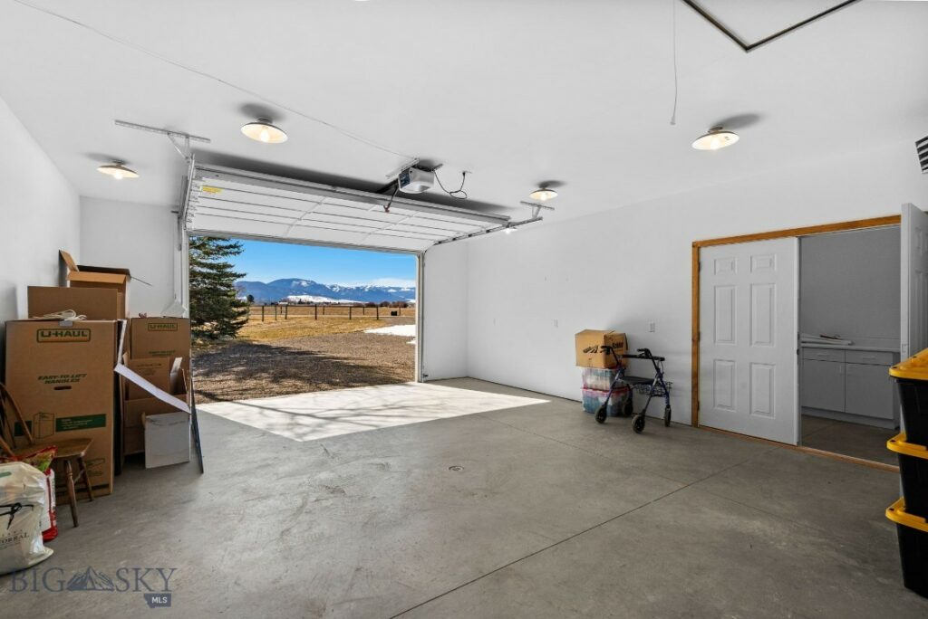 93 Rusty Duck Lane, Bozeman MT 59718
