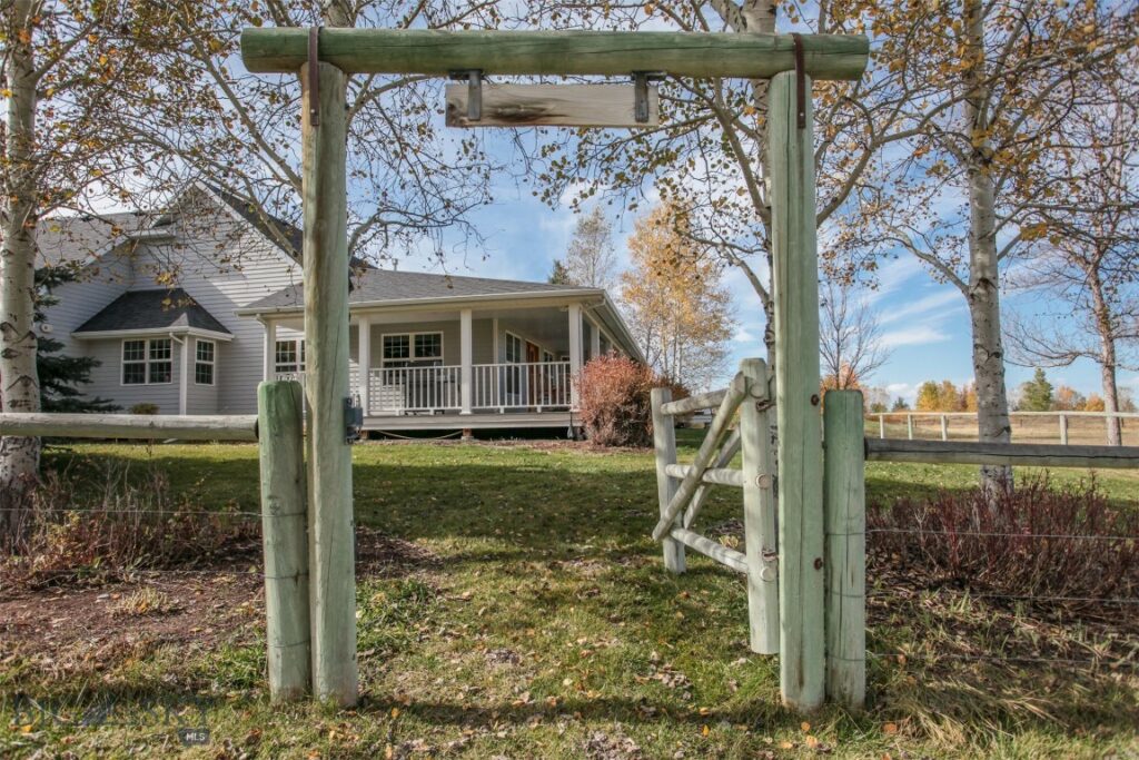 93 Rusty Duck Lane, Bozeman MT 59718