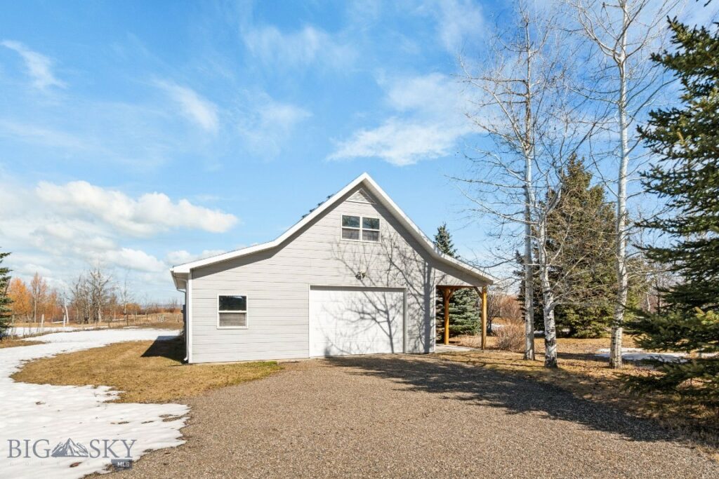 93 Rusty Duck Lane, Bozeman MT 59718