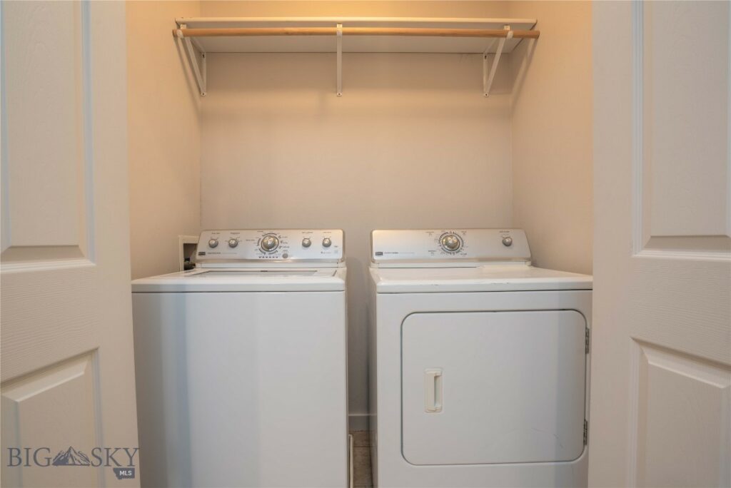 935 Forestglen Drive, Bozeman MT 59718