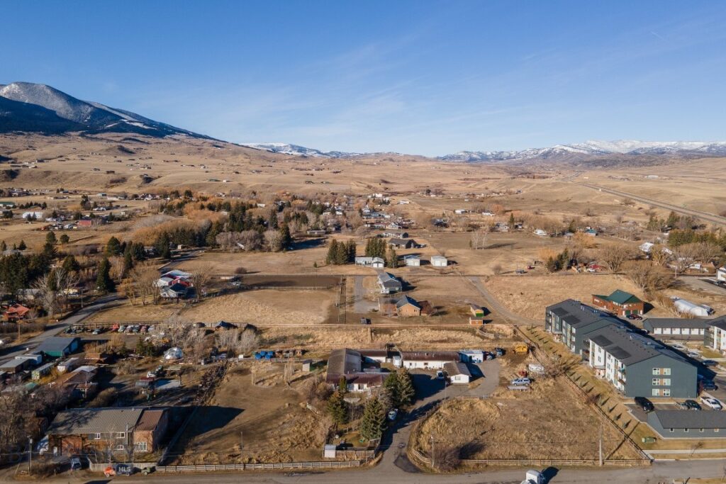 94 Willow Drive, Livingston MT 59047