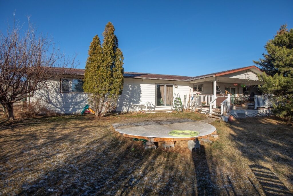 94 Willow Drive, Livingston MT 59047