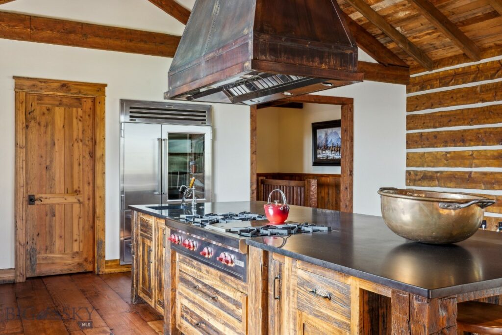 94 Sky Band Trail, Livingston MT 59047