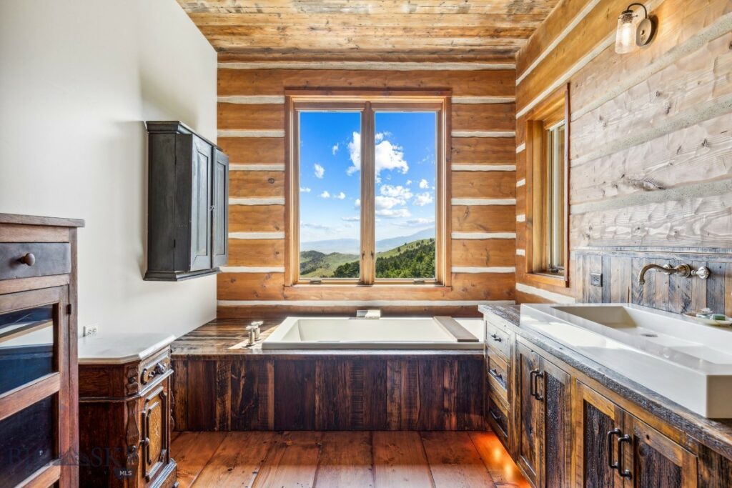 94 Sky Band Trail, Livingston MT 59047