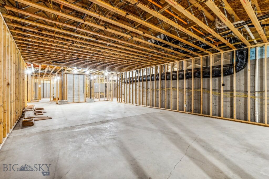 94 Sky Band Trail, Livingston MT 59047