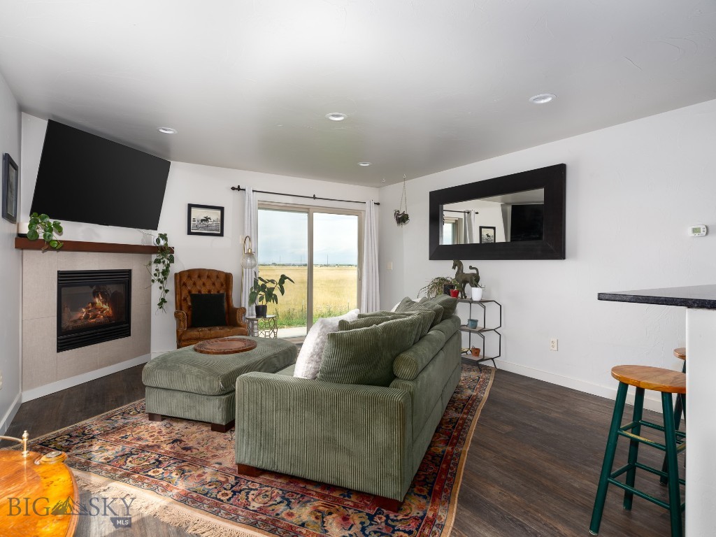 941 Saxon Way, Bozeman MT 59718