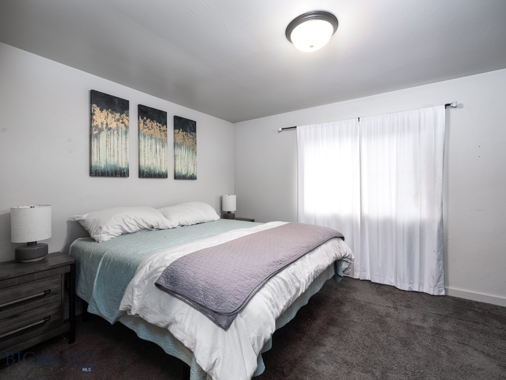 941 Saxon Way, Bozeman MT 59718