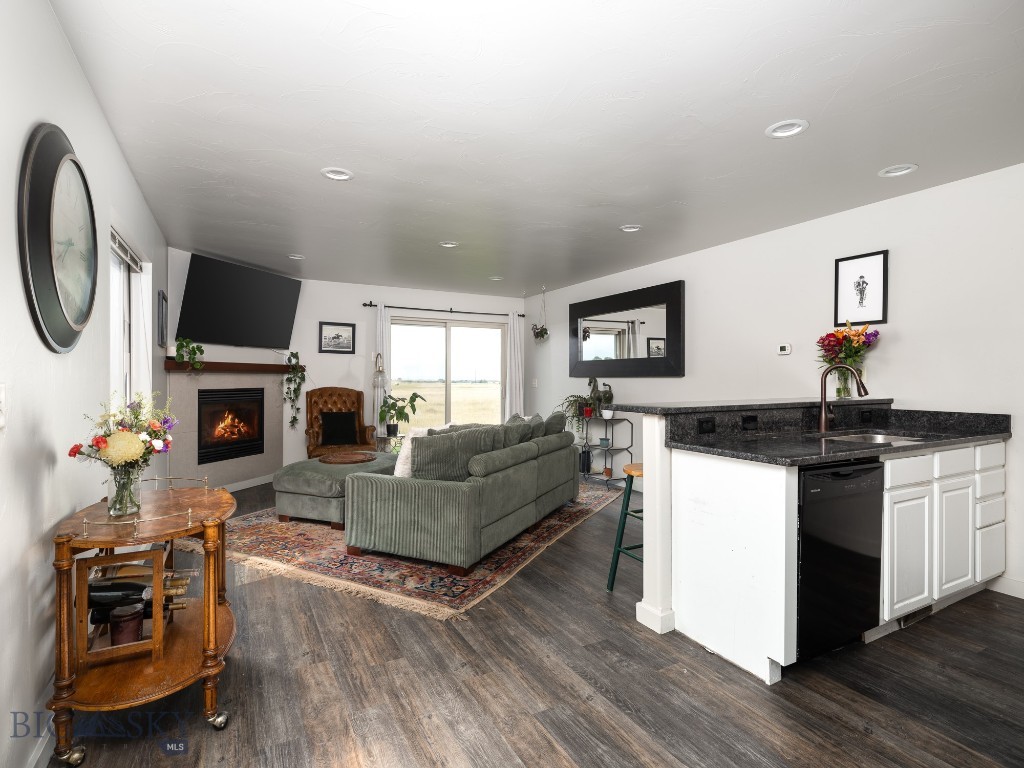 941 Saxon Way, Bozeman MT 59718