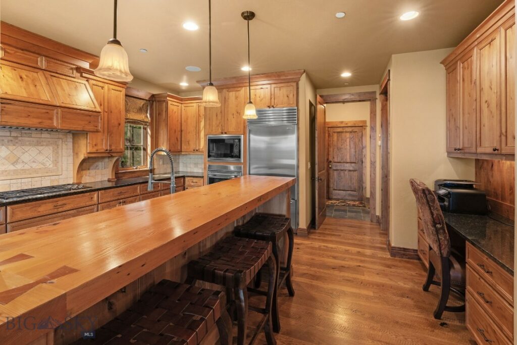96 Highnoon, Bozeman MT 59718