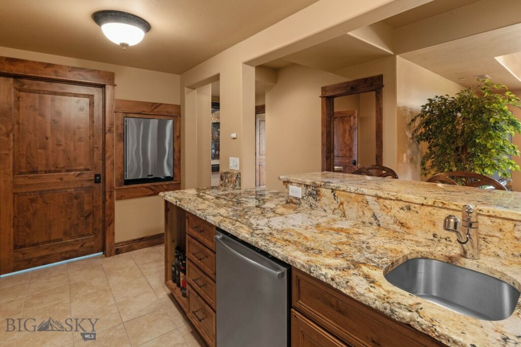 96 Highnoon, Bozeman MT 59718