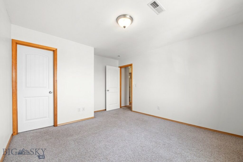 970 N River Rock Drive, Belgrade MT 59714