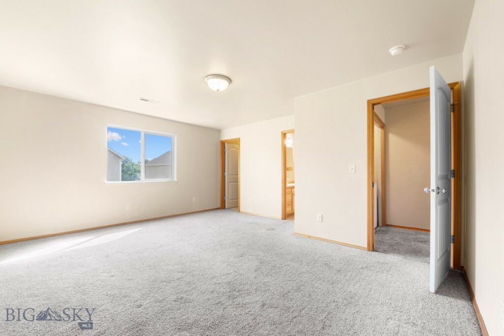 970 N River Rock Drive, Belgrade MT 59714
