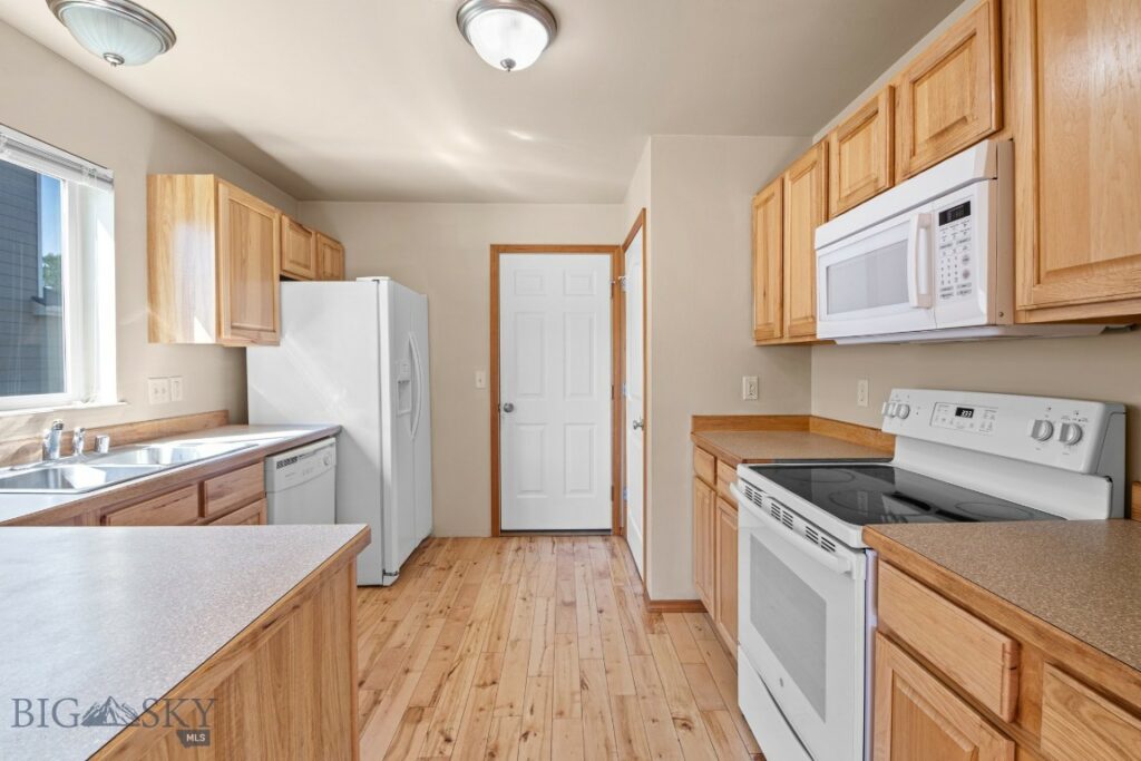 970 N River Rock Drive, Belgrade MT 59714