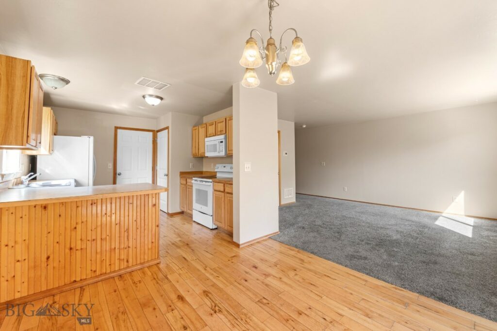 970 N River Rock Drive, Belgrade MT 59714