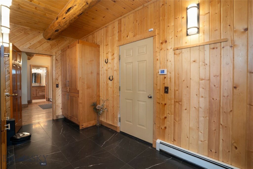 9704 River Road, Bozeman MT 59718