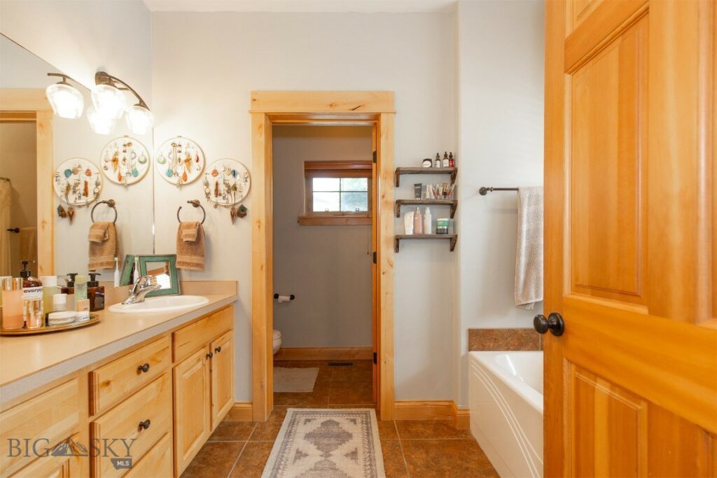 975 Jessie Way, Bozeman MT 59715