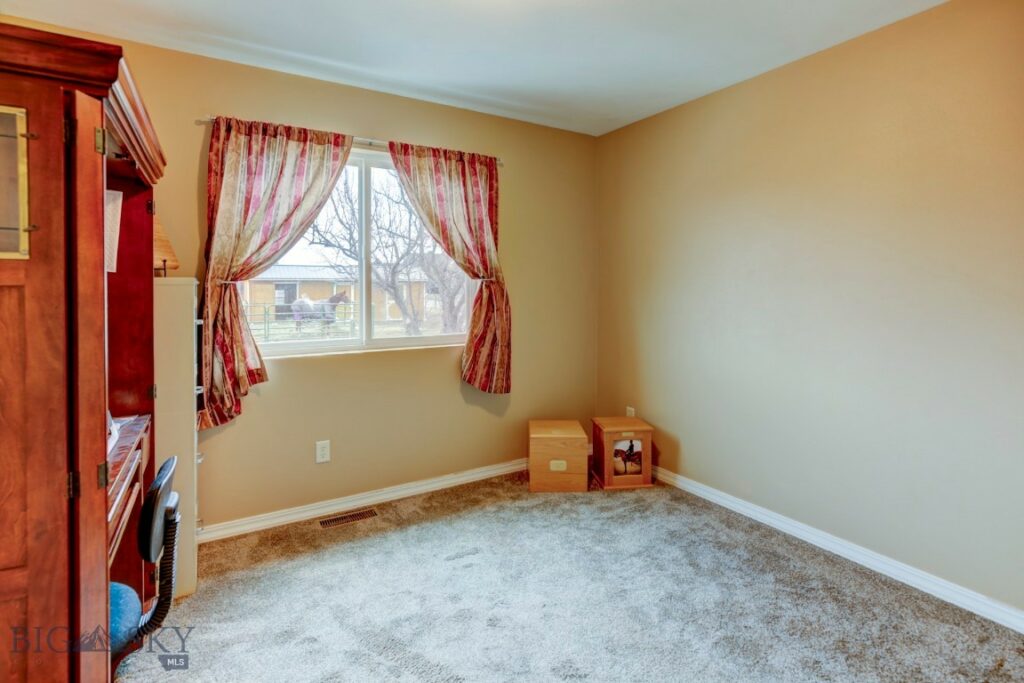 98 Miller Drive, Livingston MT 59047