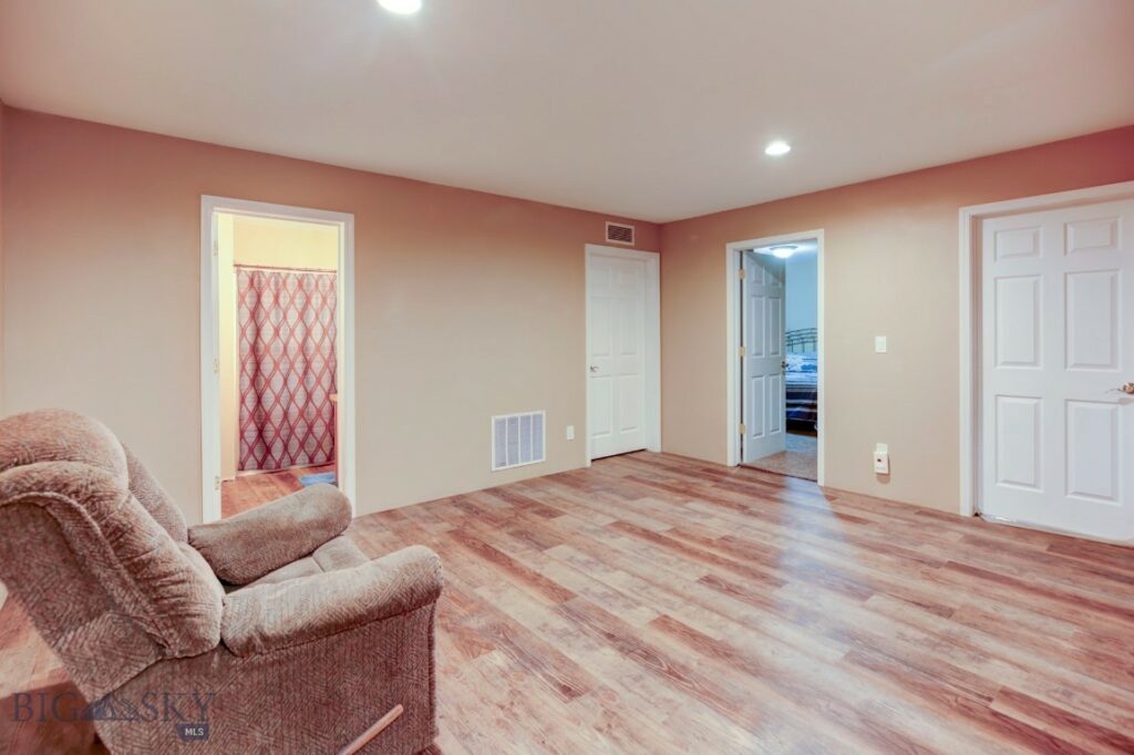 98 Miller Drive, Livingston MT 59047