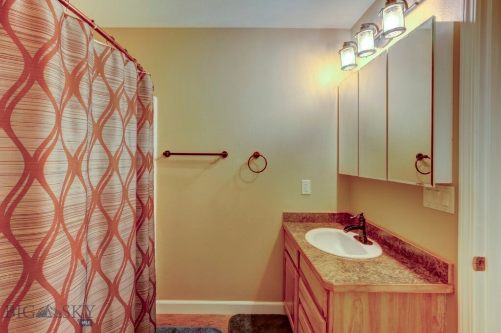 98 Miller Drive, Livingston MT 59047