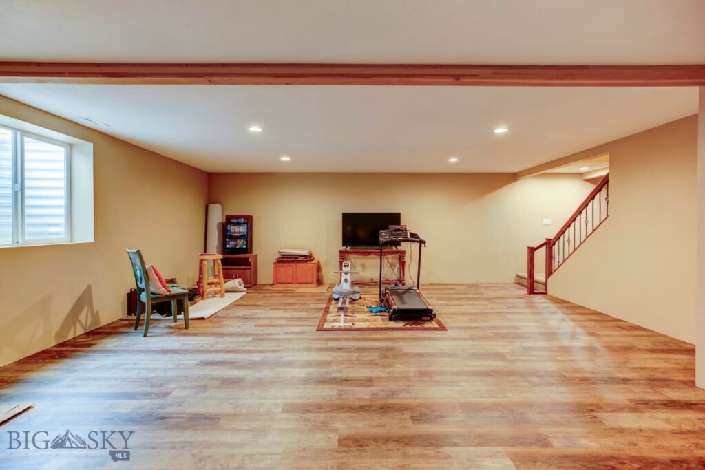 98 Miller Drive, Livingston MT 59047