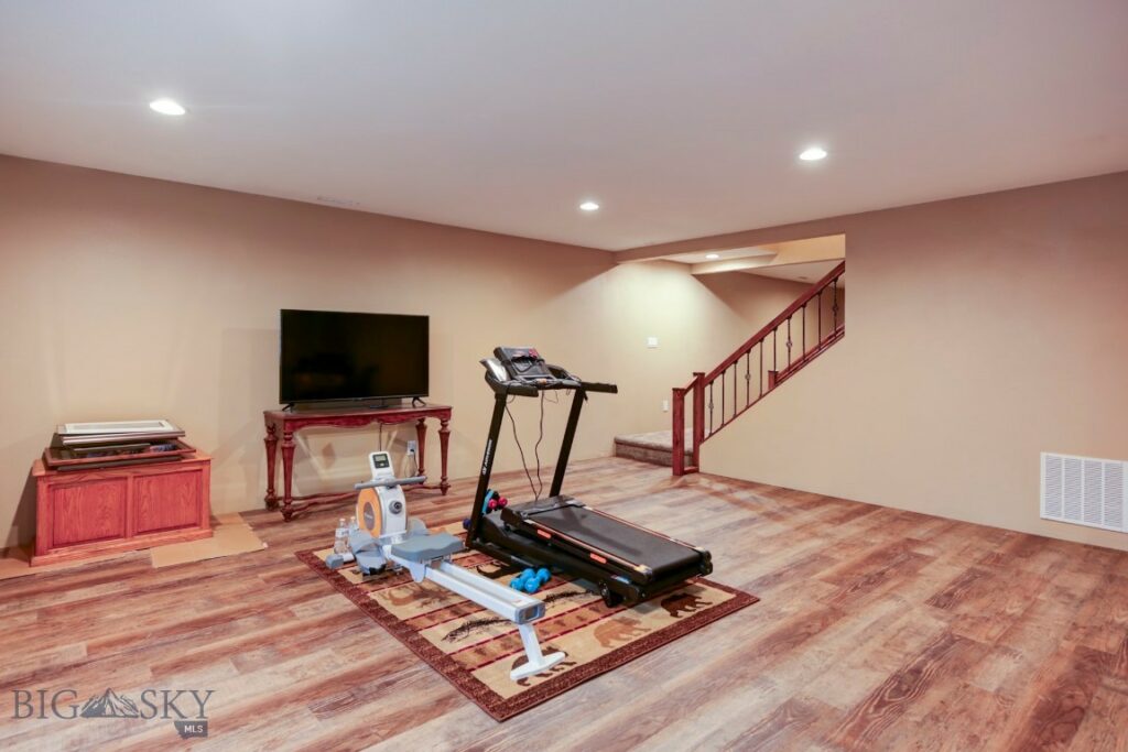 98 Miller Drive, Livingston MT 59047