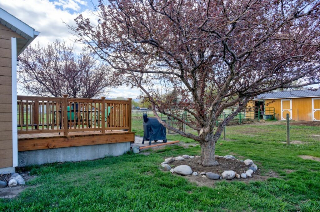 98 Miller Drive, Livingston MT 59047