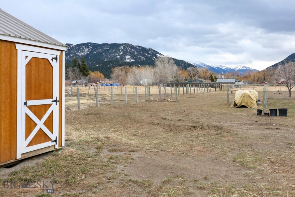 98 Miller Drive, Livingston MT 59047