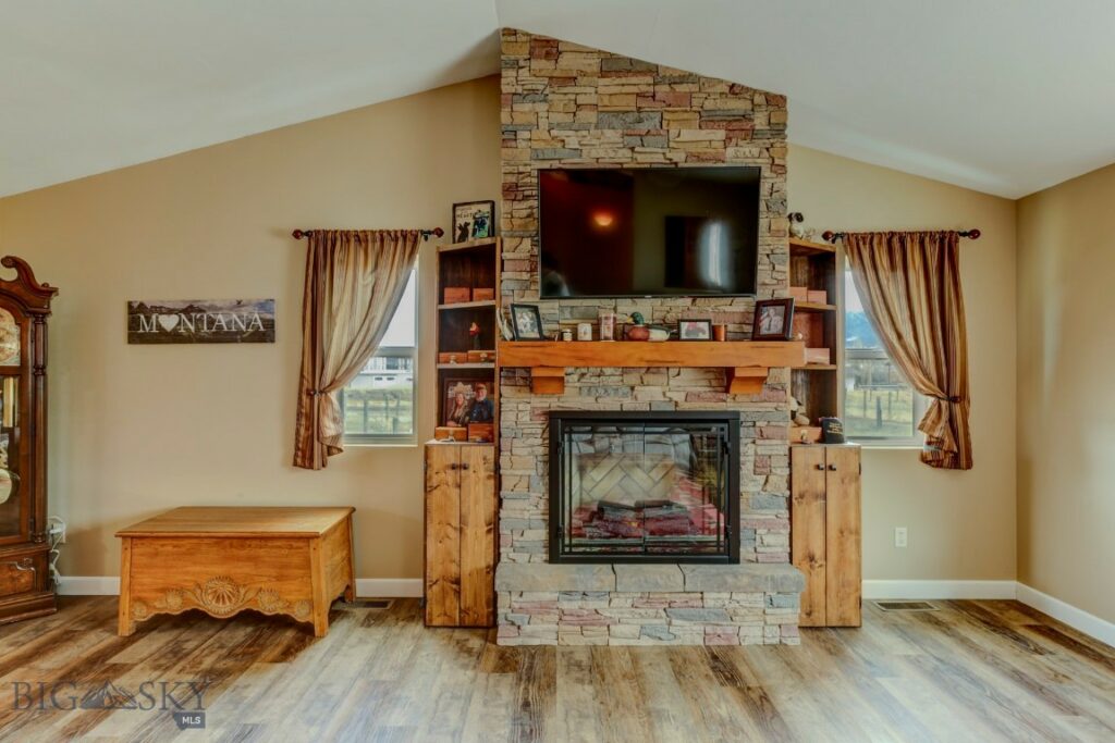 98 Miller Drive, Livingston MT 59047