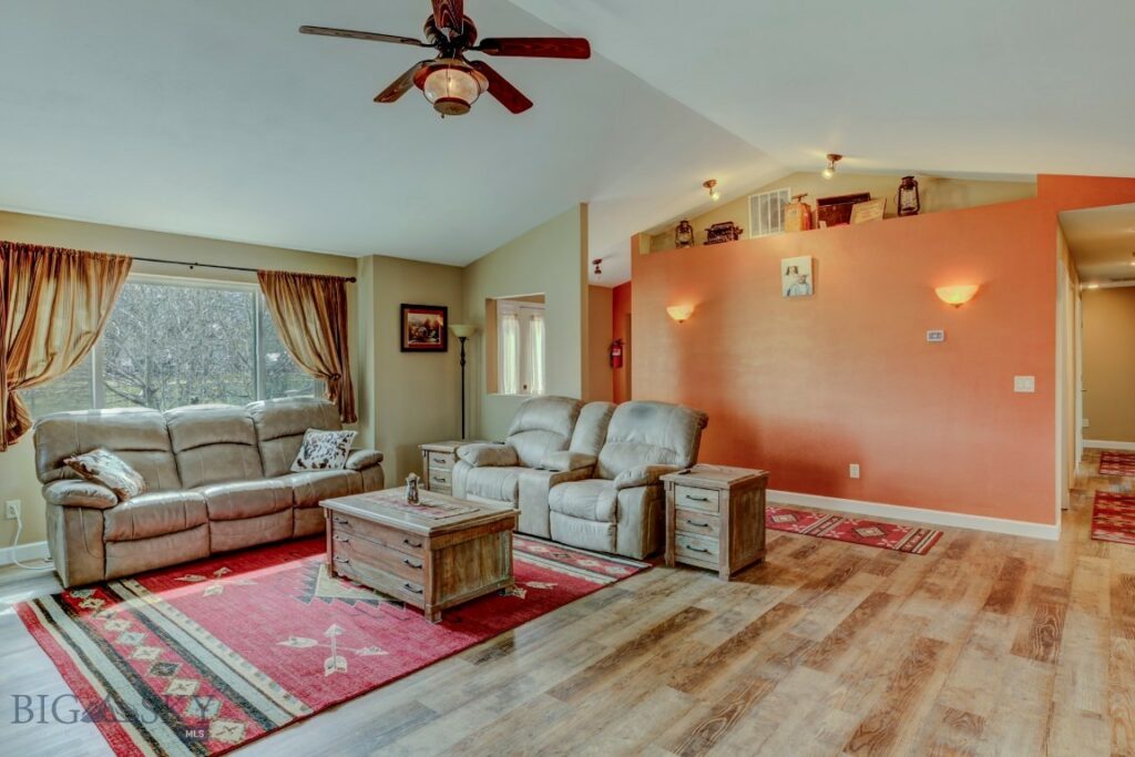 98 Miller Drive, Livingston MT 59047