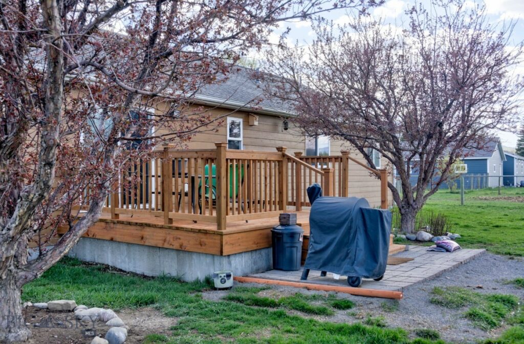 98 Miller Drive, Livingston MT 59047