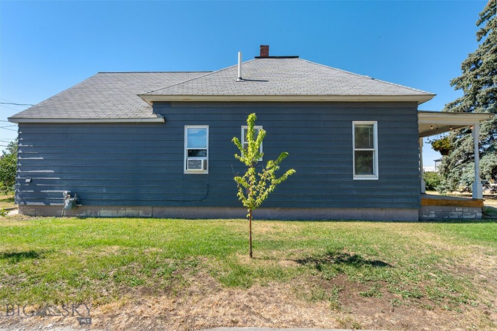 98 N Quaw Boulevard, Belgrade MT 59714