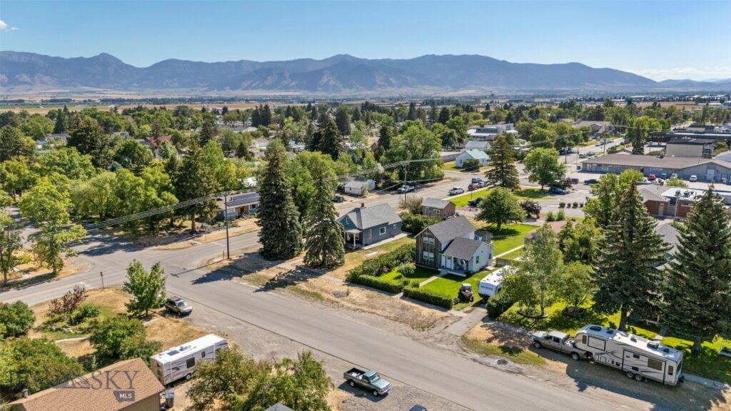 98 N Quaw Boulevard, Belgrade MT 59714