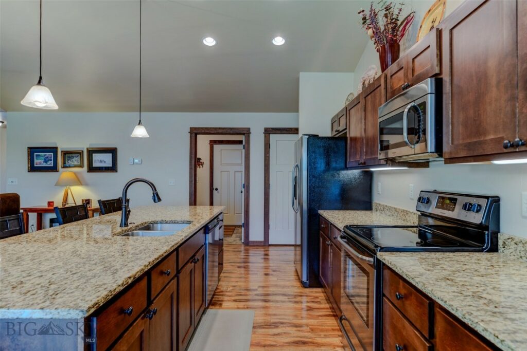 9848 Durston Road, Bozeman MT 59718