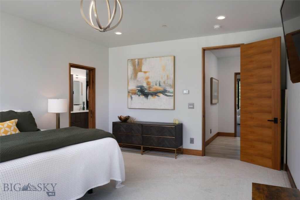 989 Bridger Lake, Bozeman MT 59718