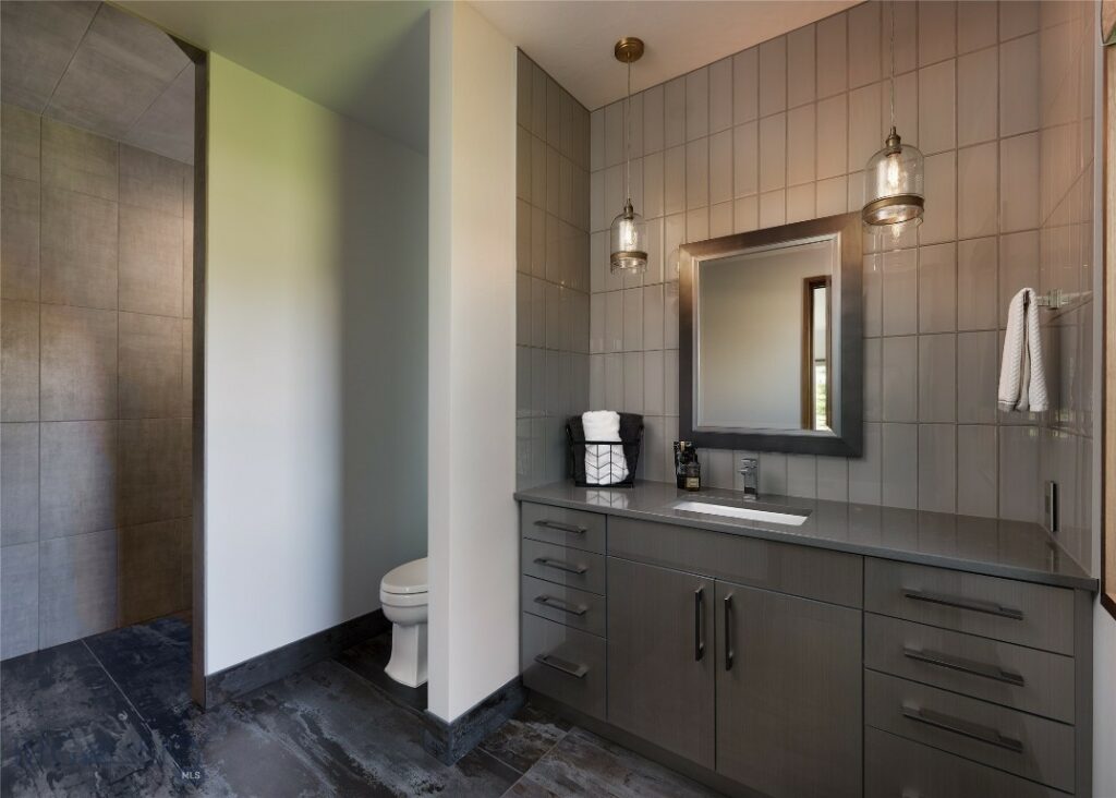 989 Bridger Lake, Bozeman MT 59718