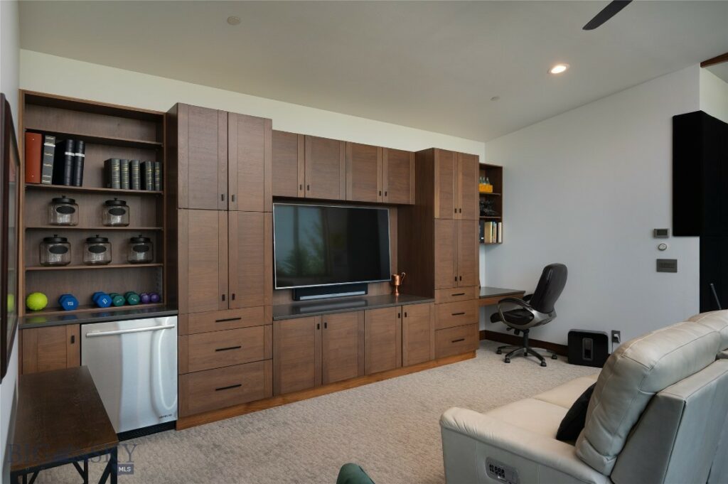 989 Bridger Lake, Bozeman MT 59718