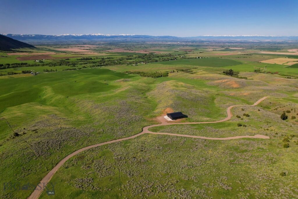 Four Bar Ranches Corbly Gulch, Belgrade MT 59714