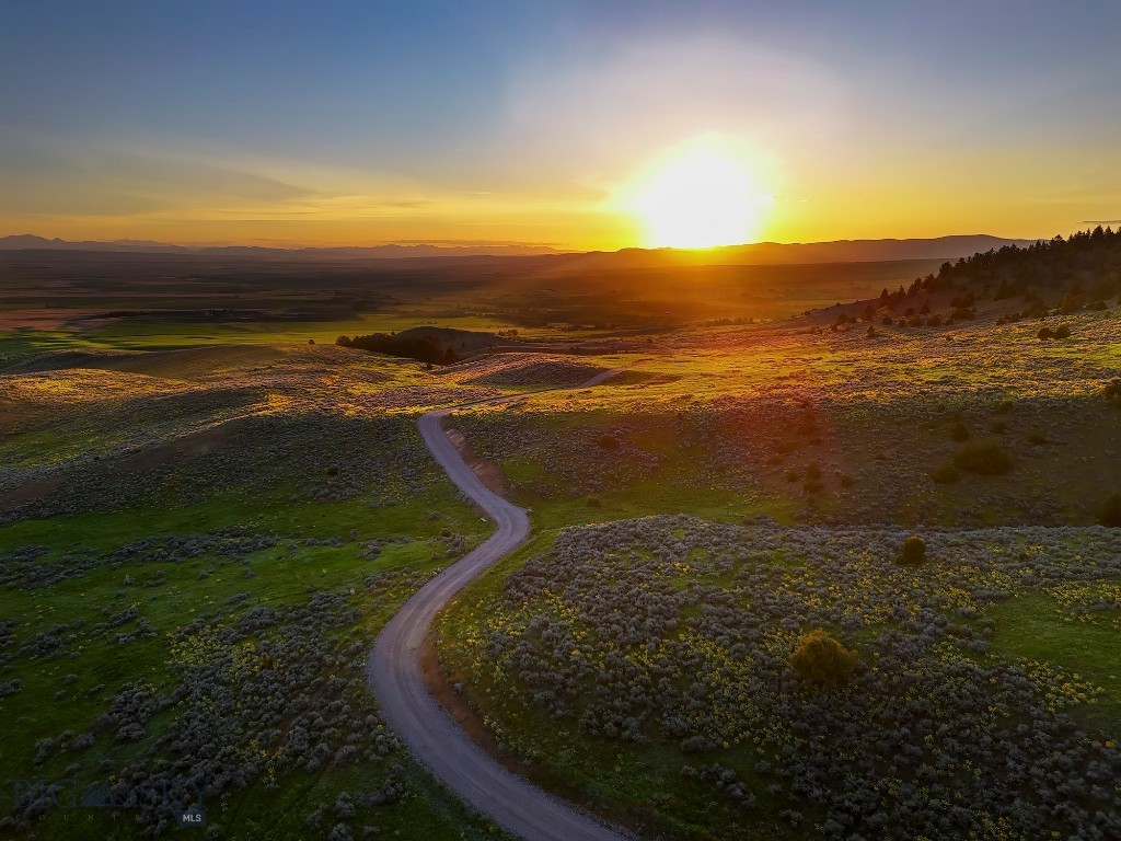 Four Bar Ranches Corbly Gulch Road, Belgrade MT 59714