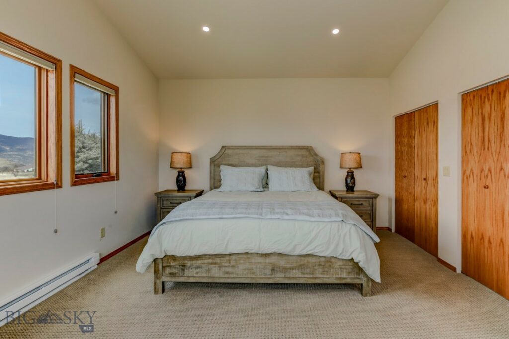 , Livingston MT 59047