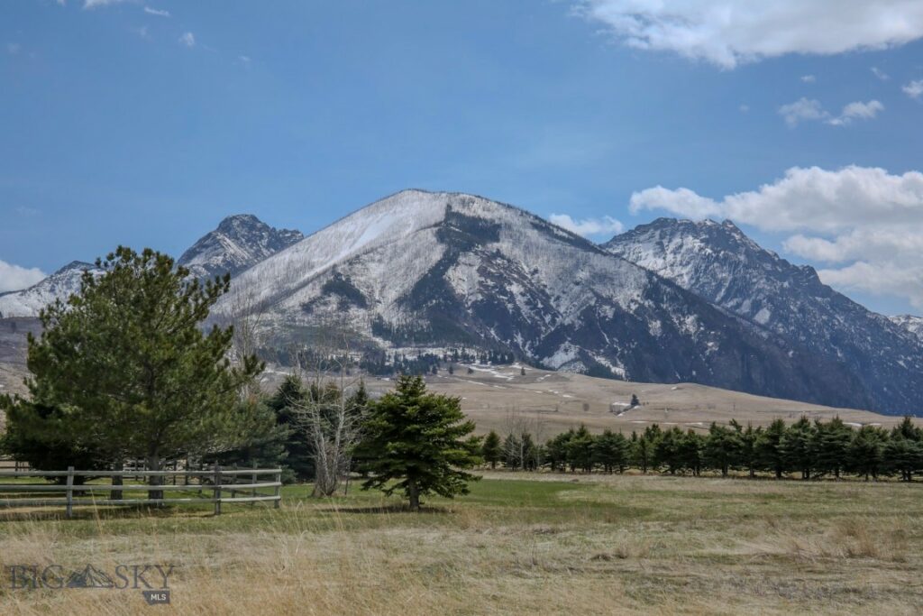 , Livingston MT 59047