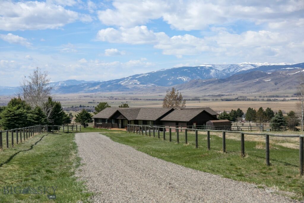 , Livingston MT 59047