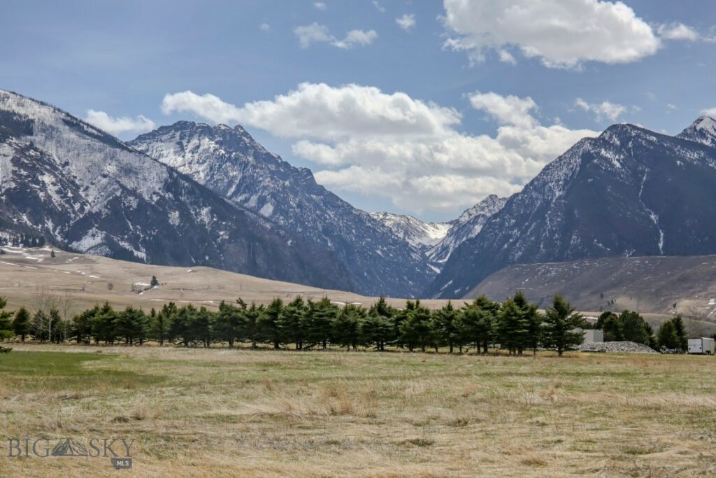 , Livingston MT 59047