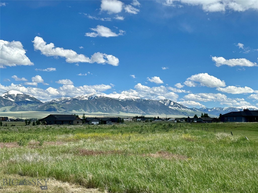 Lot 4 block 11 Phase 5 Meadowlark Ranch, Belgrade MT 59714