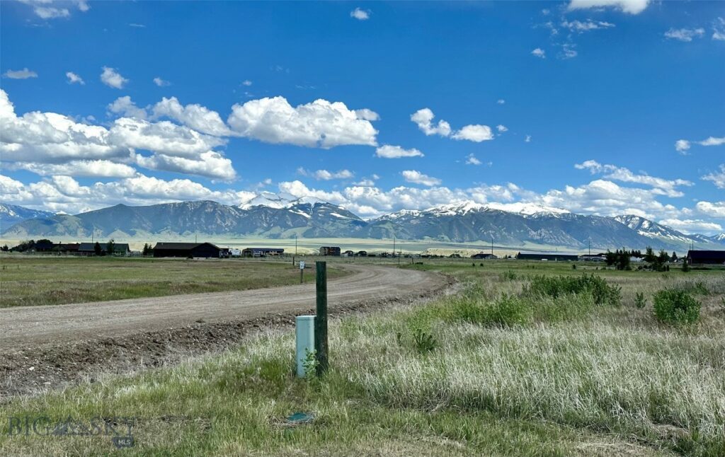 Lot 4 block 11 Phase 5 Meadowlark Ranch, Belgrade MT 59714