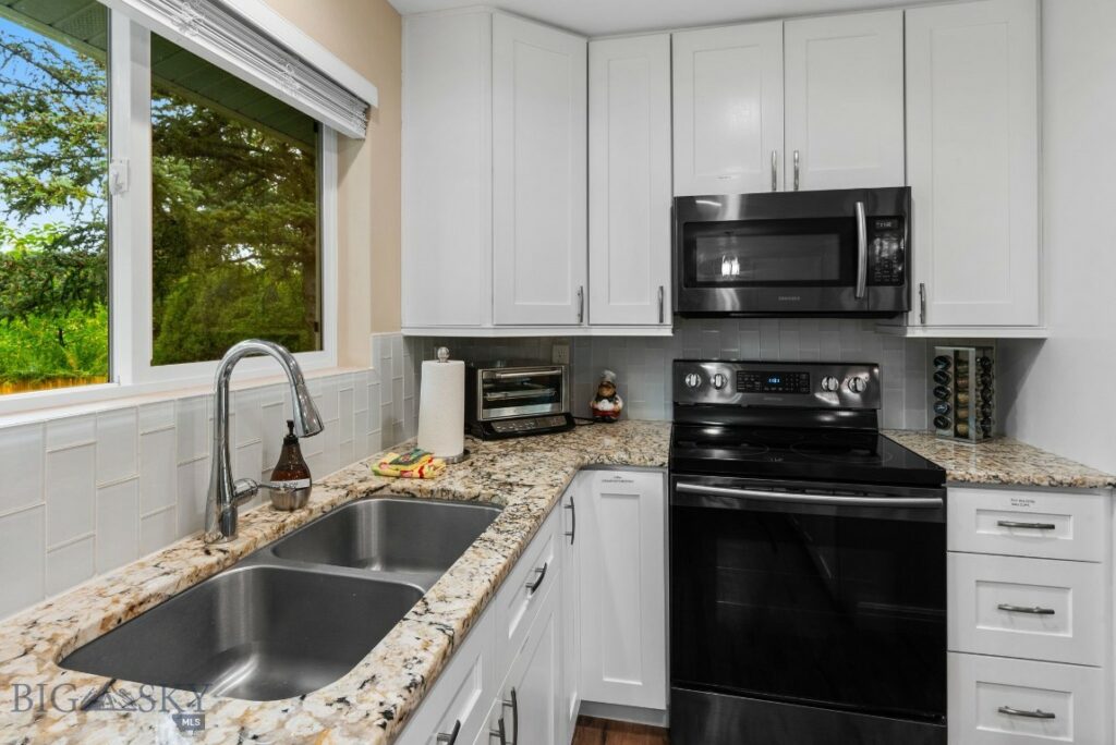 323 N 20th Avenue, Bozeman MT 59718