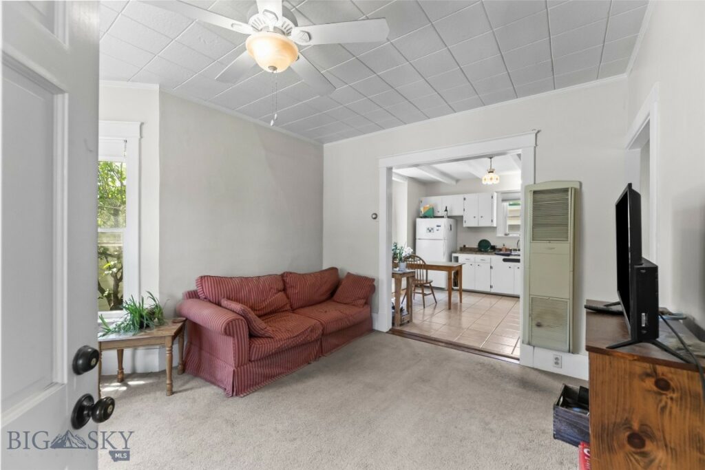 213 N 9th Avenue N, Bozeman MT 59715