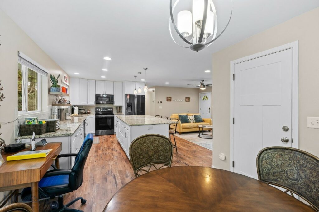 323 N 20th Avenue, Bozeman MT 59718