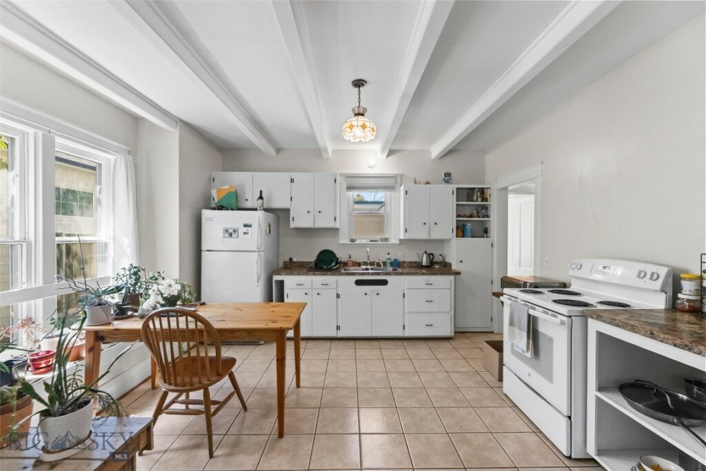 213 N 9th Avenue N, Bozeman MT 59715