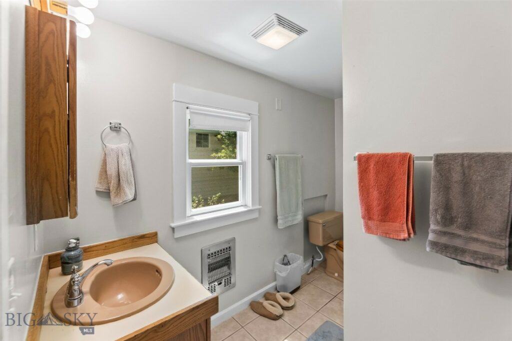 213 N 9th Avenue N, Bozeman MT 59715